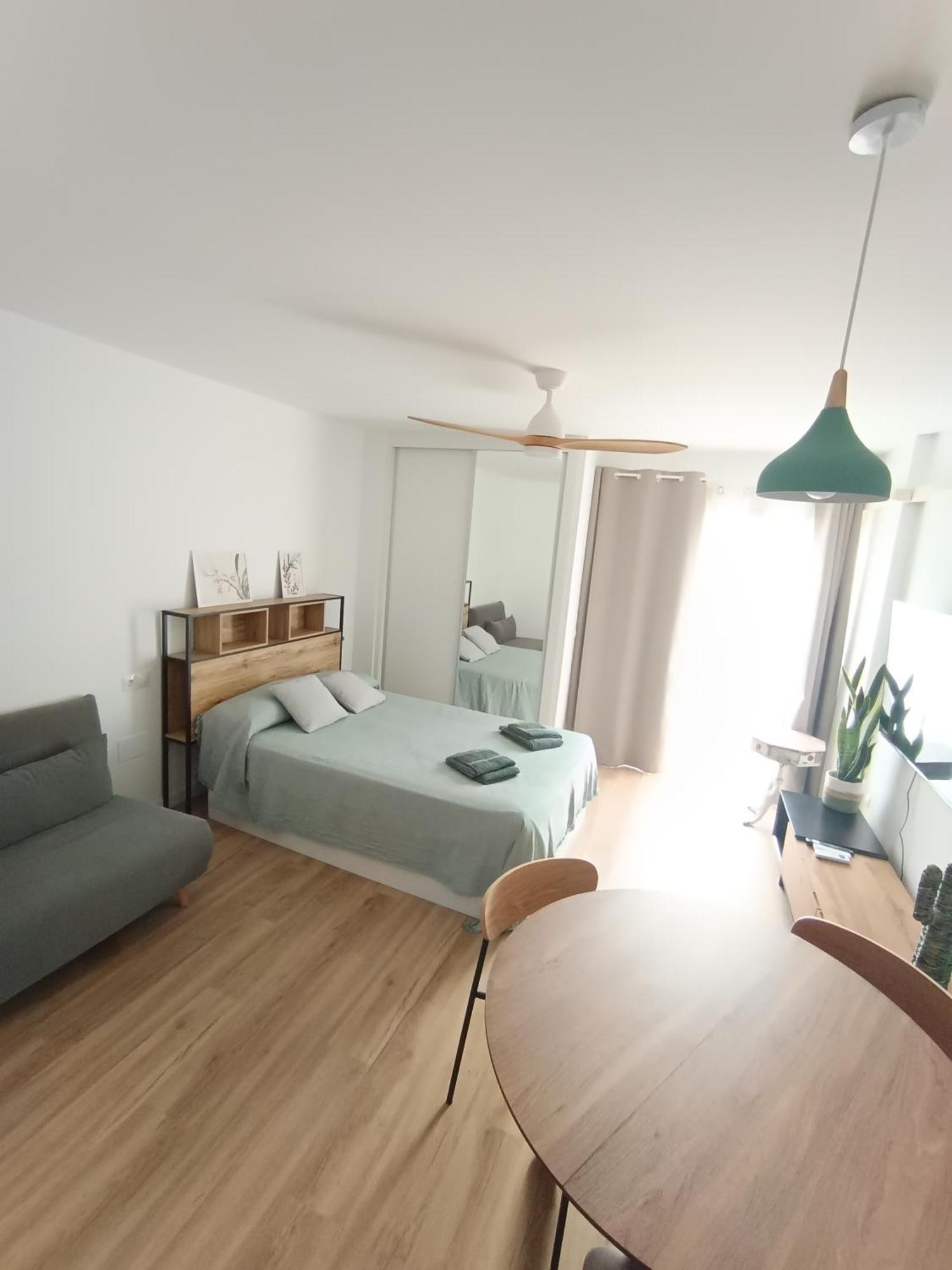 Midori Estudio Minerva Benalmádena Exteriör bild